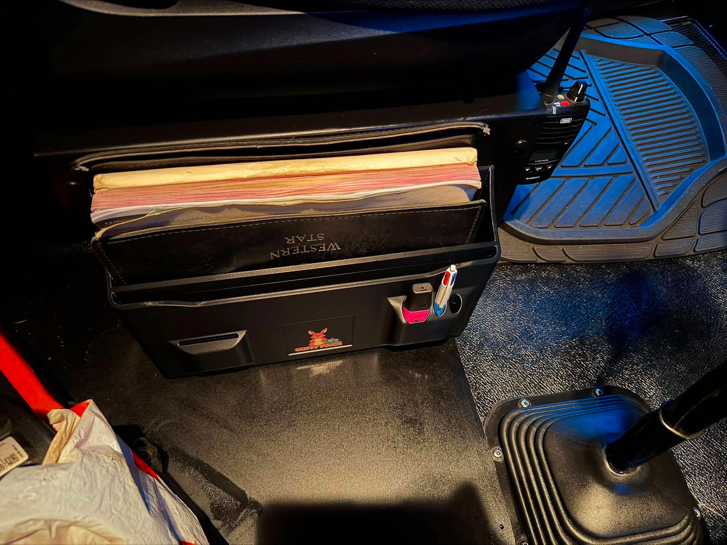 Skippy Pouch XL Log Book Holder